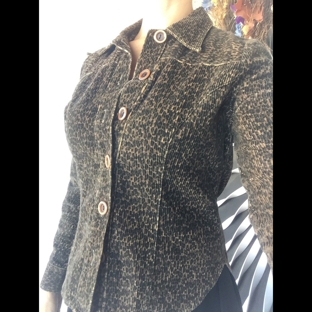 Fitted Cropped Jacket